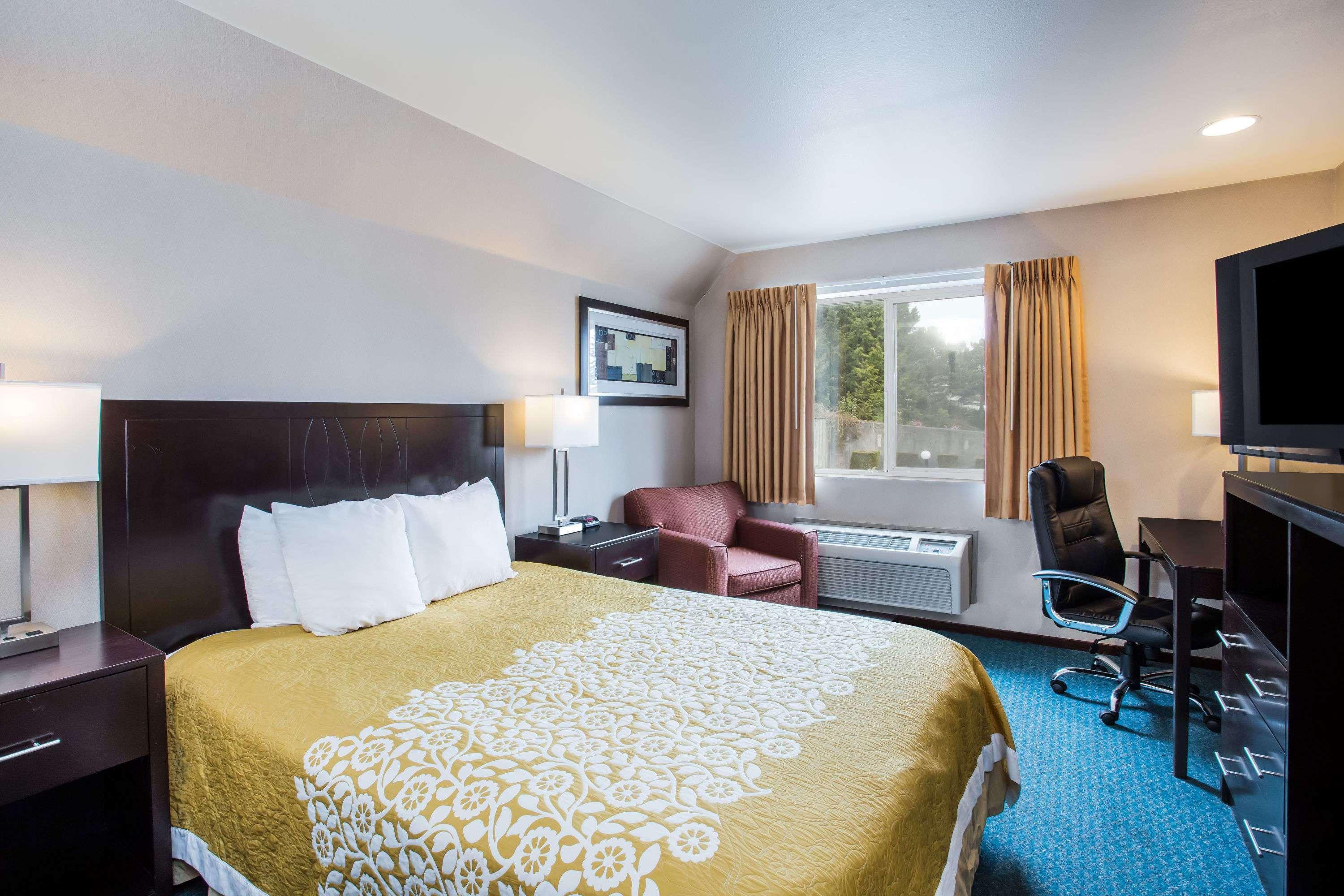 Days Inn By Wyndham Seattle Aurora Shoreline Esterno foto