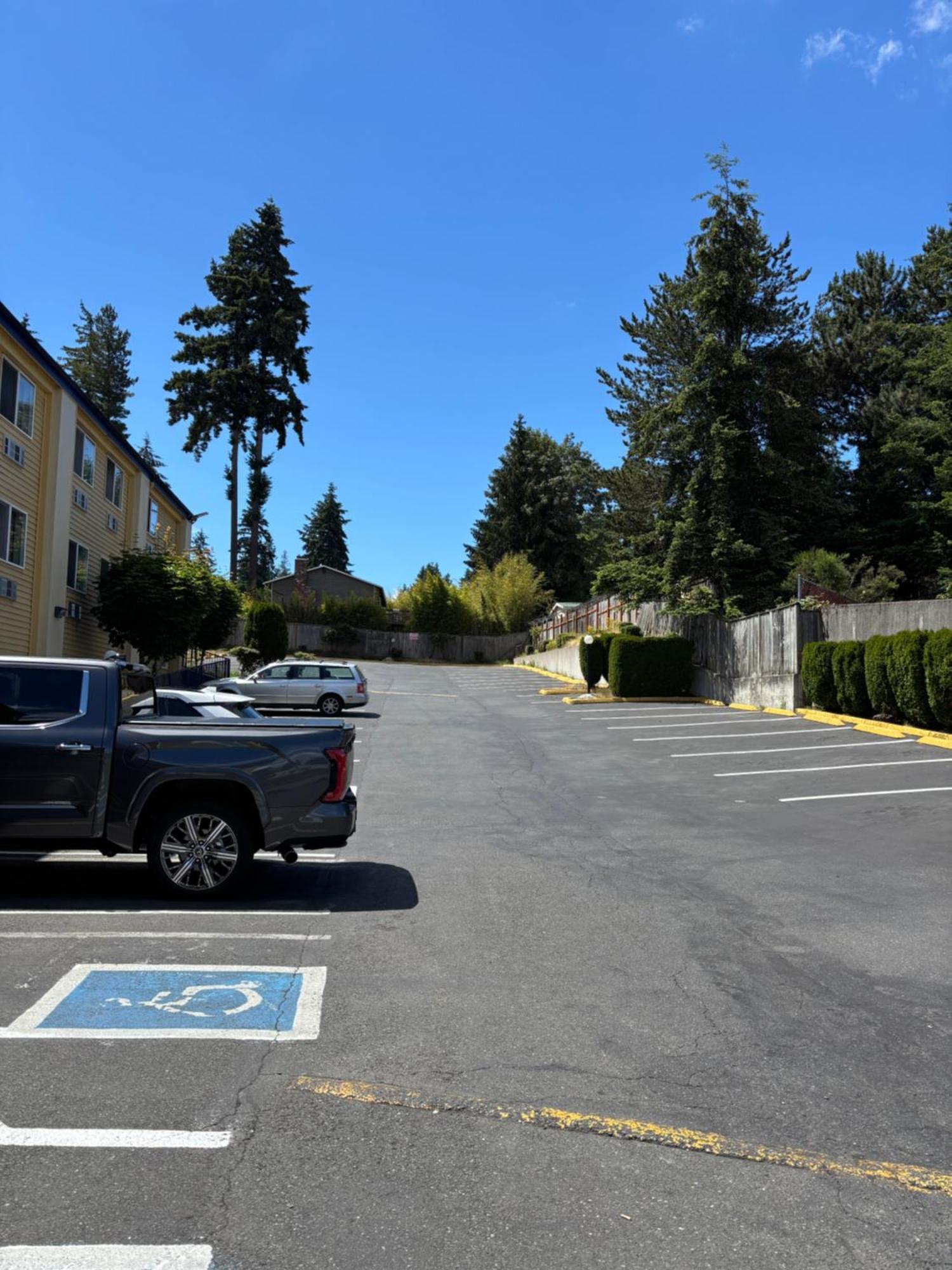 Days Inn By Wyndham Seattle Aurora Shoreline Esterno foto
